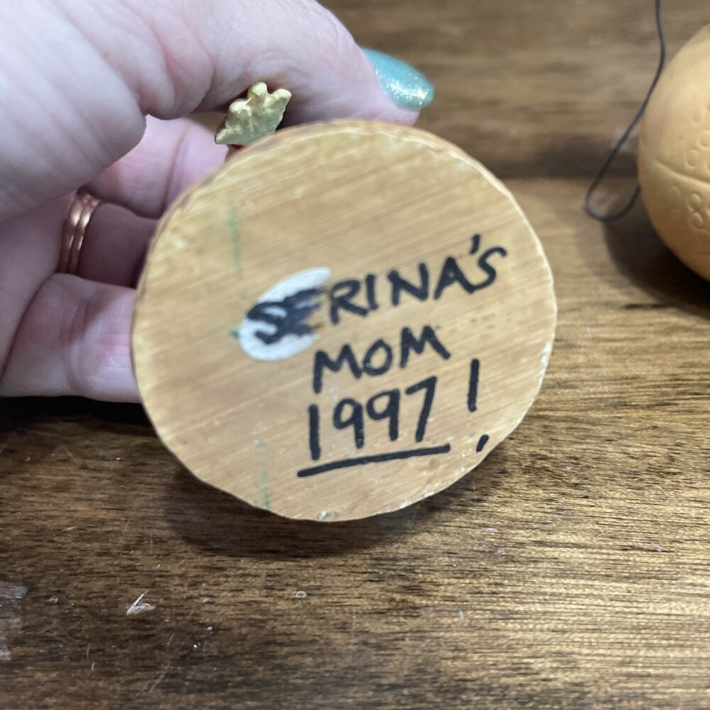3 Santa Claus Christmas Ornaments, Sports Themed Basketball, Football Read‎ - Picture 7 of 11